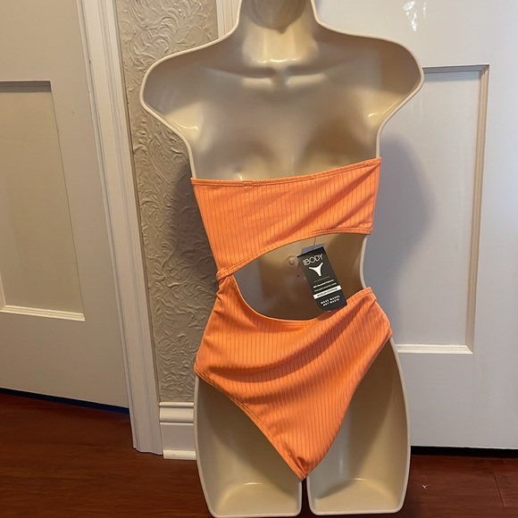 NWT Cotton ON Strapless Cutout Brazillian Cantaloupe Crush - Picture 3 of 3